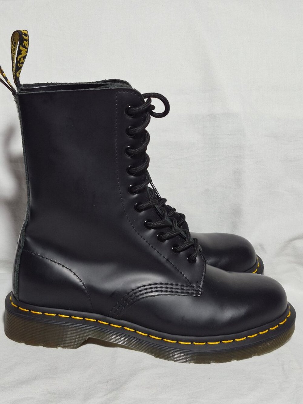 Dr Martens 1490 Women’s Black Smooth Leather Mid-Calf Boot Size US 8 NEW - Picture 3 of 14